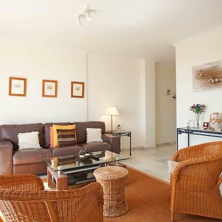 Apartment Jacarandas De Elviria Marbella Dış mekan fotoğraf