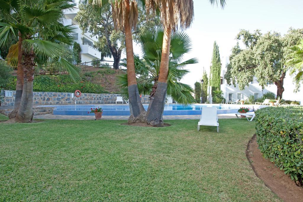 Apartment Jacarandas De Elviria Marbella Dış mekan fotoğraf