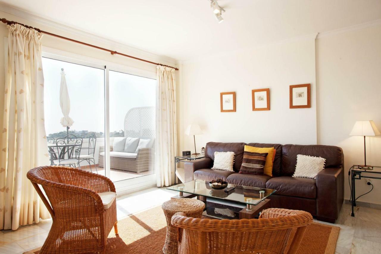 Apartment Jacarandas De Elviria Marbella Dış mekan fotoğraf